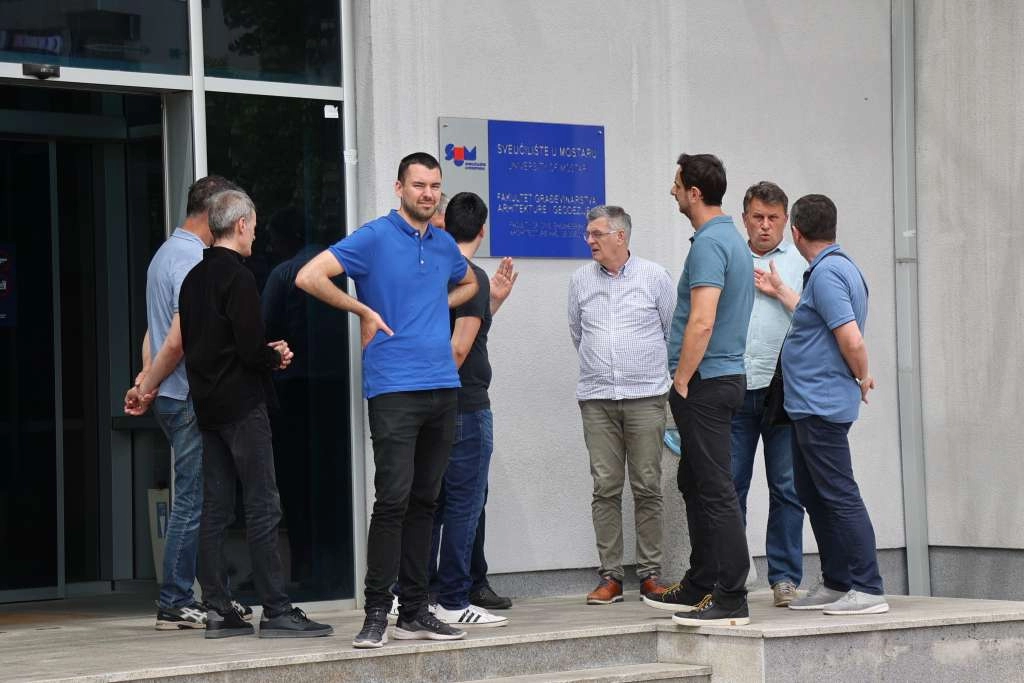 NEZADOVOLJSTVO: Štrajk upozorenja na Sveučilištu u Mostaru